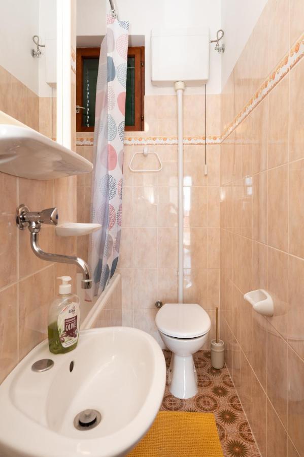 Piano Apartment Šibenik Buitenkant foto